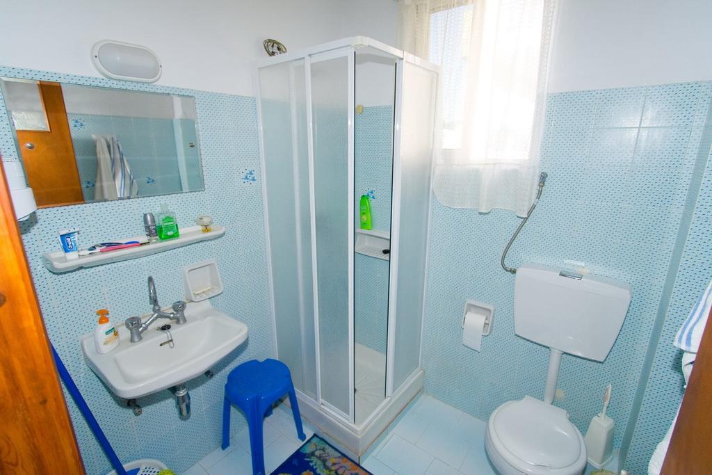 Valkaniotis Apartments 루트라 에디프수 외부 사진